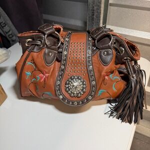 P&G Western Brown Embroidered Studded Concho Shoulder Bag Floral Tassel Hobo
